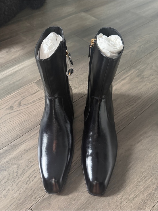KHAITE Shoes - Khaite Colt ankle boot in black 40.5